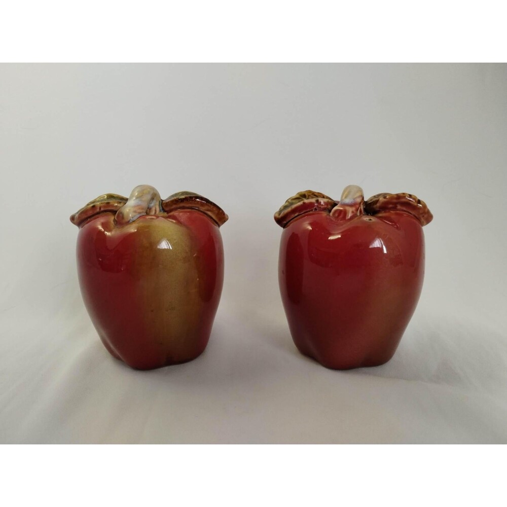 Fall Apple Salt and Pepper Shaker Set, Glazed Ceramic
